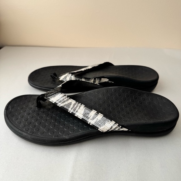 VIONIC Tide II Womens Flip Flops Size 10 Sequins Sandals Thong Slip On Black - Picture 12 of 14